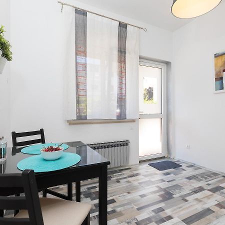 Design Apartment Novigrad  Luaran gambar