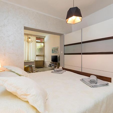 Design Apartment Novigrad  Luaran gambar