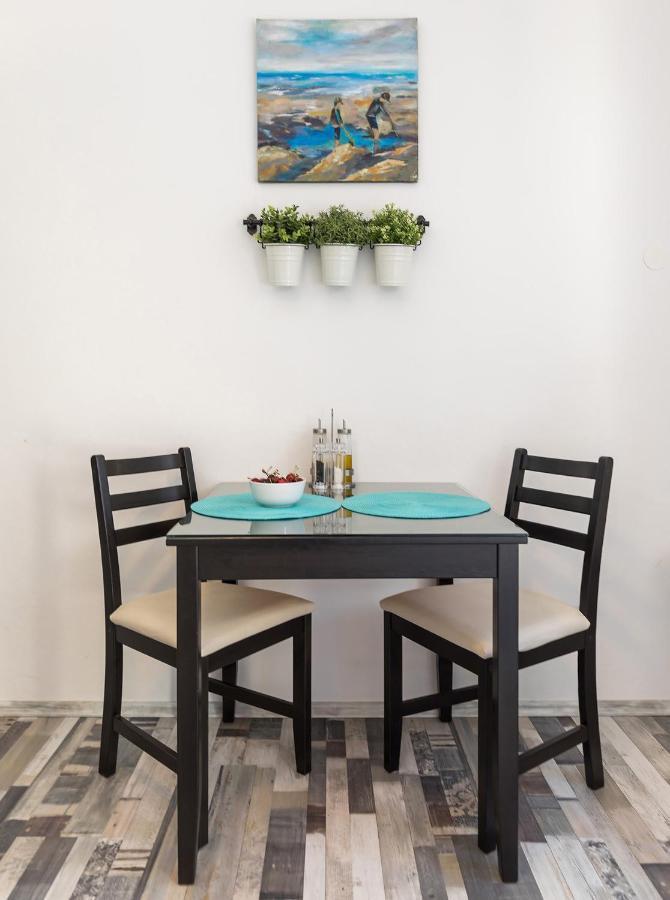 Design Apartment Novigrad  Luaran gambar